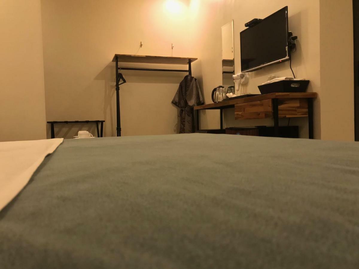 Hotel Pure Хайфонг Екстериор снимка